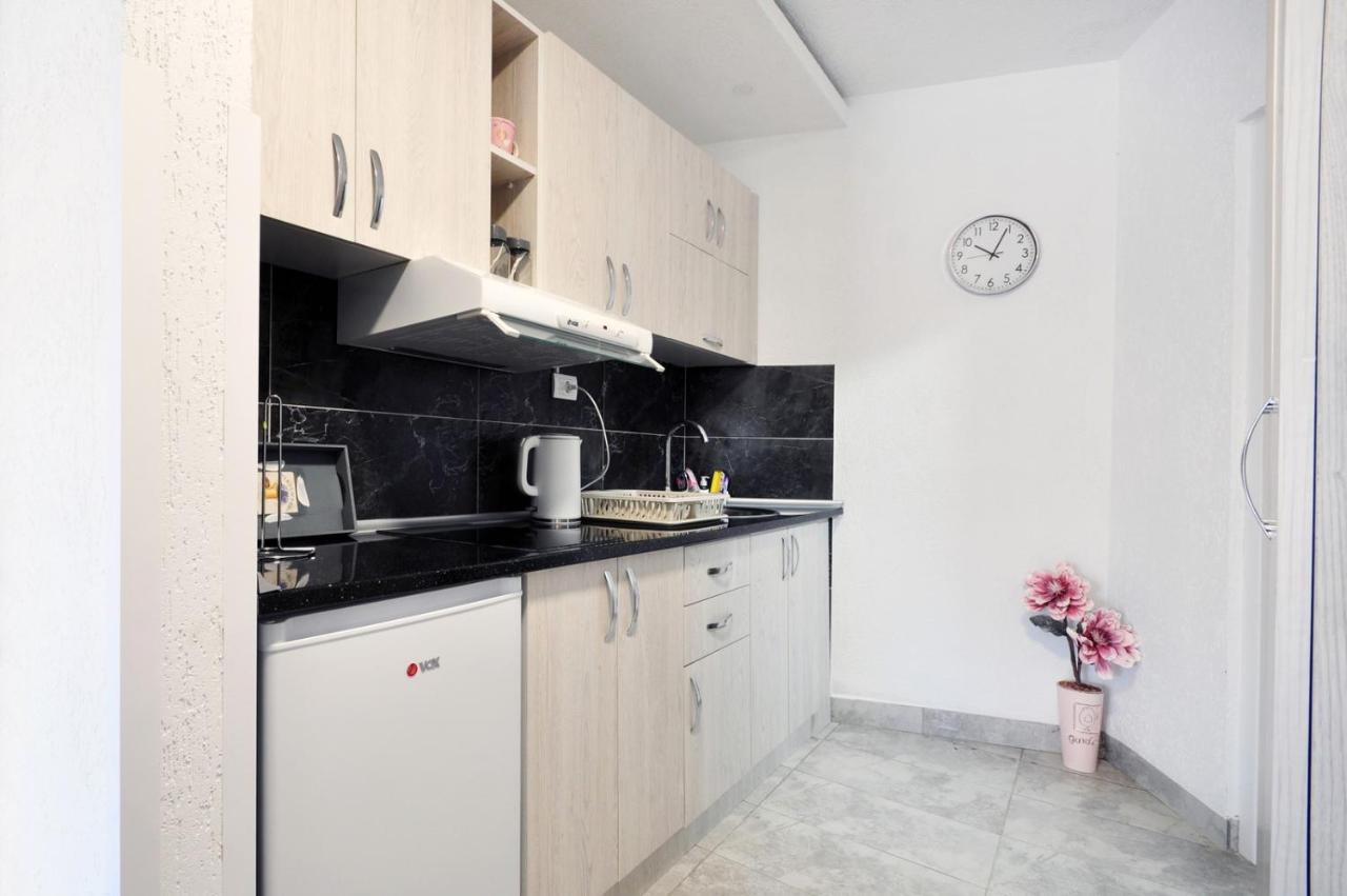 Stil Park Apartmani Vrnjacka Banja Exterior photo