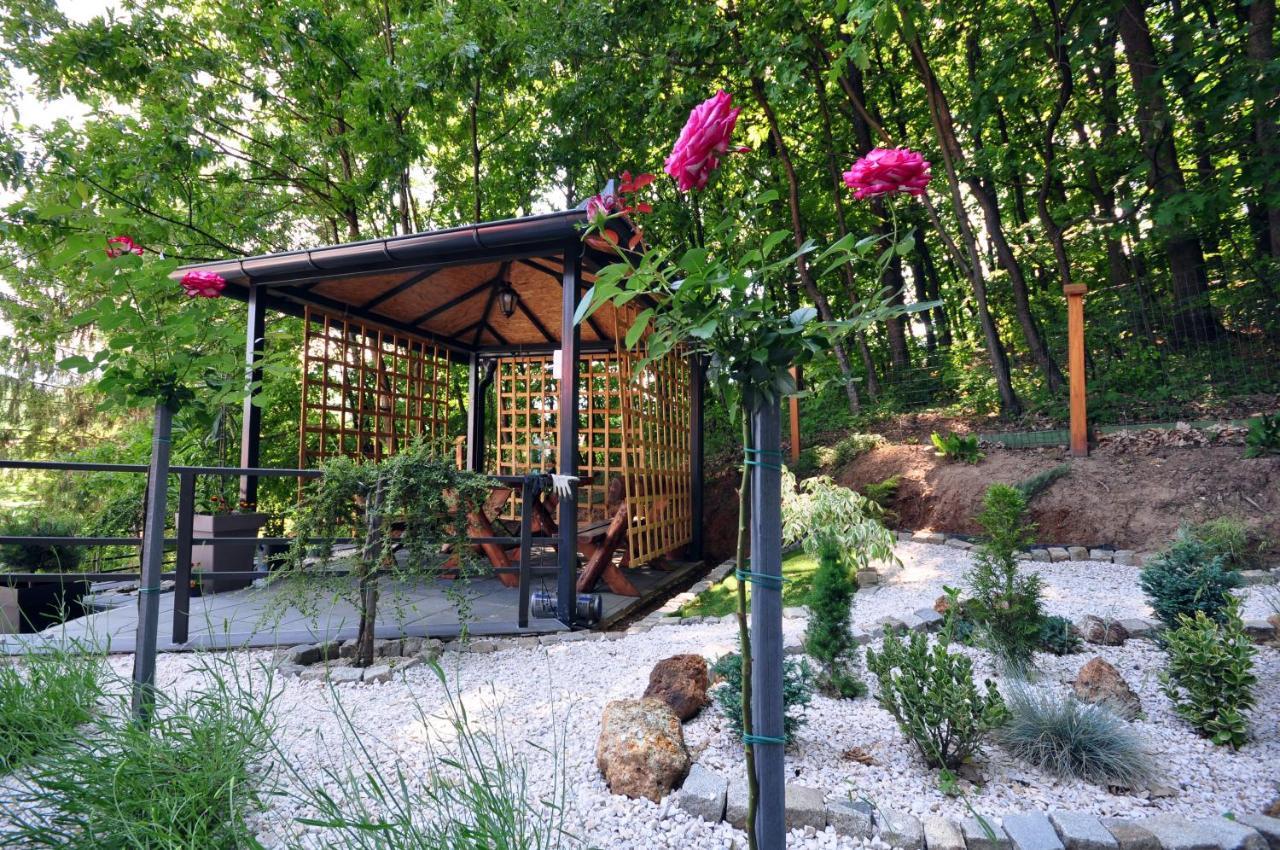 Stil Park Apartmani Vrnjacka Banja Exterior photo